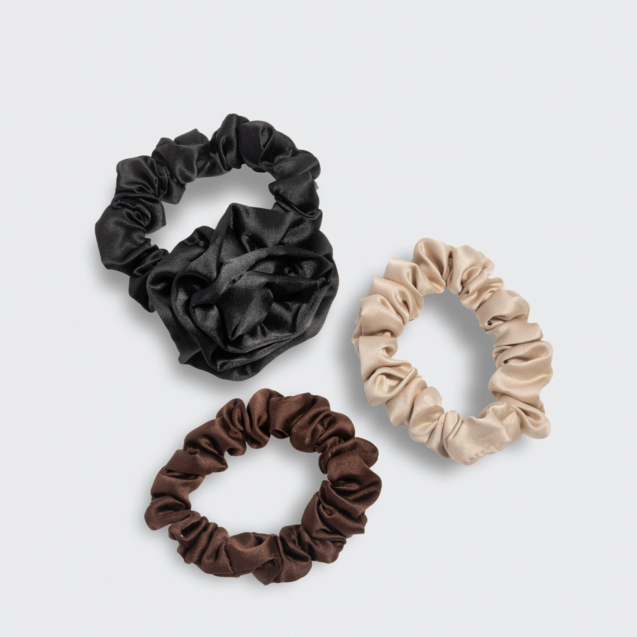 508559-RosetteRuchedSatinScrunchies-TrendHairAccessories-Black-3pc-2-1280x1280px-Shadow-300dpi.jpg